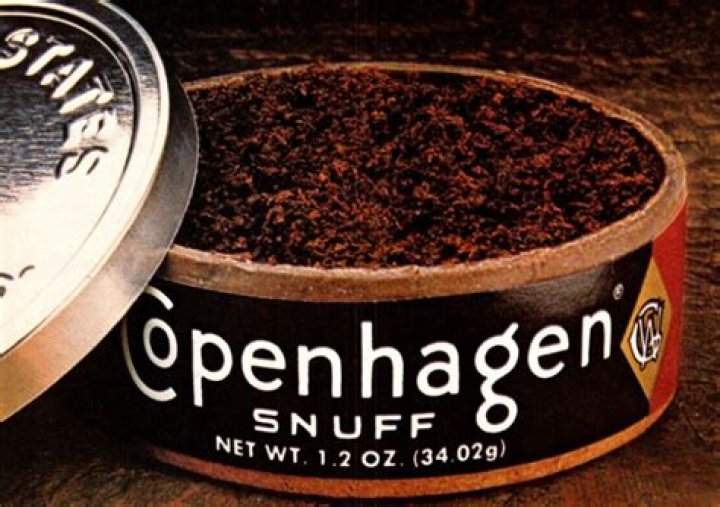 Can you use glass to dip chewing tobacco?